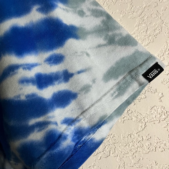 EUC Vans Custom Fit T shirt Size Medium - Picture 3 of 7